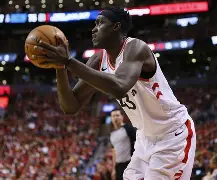 中欧体育官网-这也行？西亚卡姆连续三场比赛得分超过挺进下一轮窗口期国际米兰调整名单以备NBA总决赛，转会期拜仁慕尼黑备战NBA总决赛的简单介绍