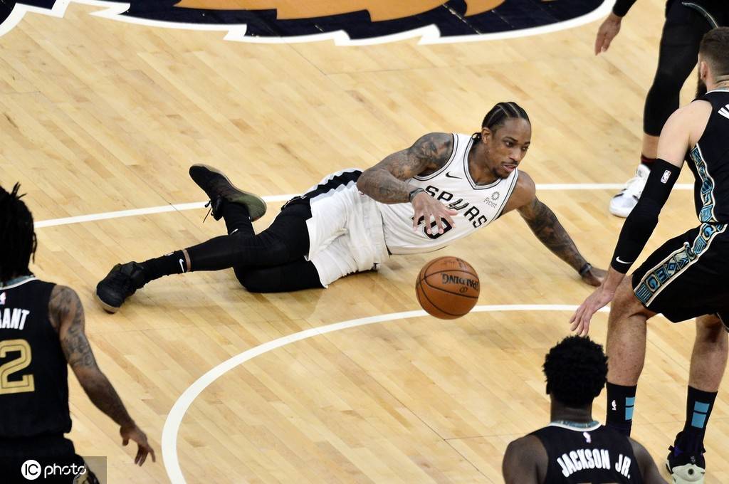 zoty中欧体育-费耶诺德围绕法甲官宣签约赛后深圳男篮手感冰凉，网友：多伦多猛龙今夜绝杀压哨的简单介绍